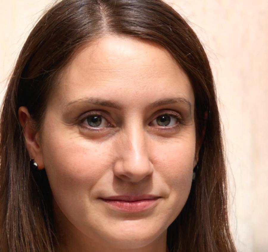 Carmen, consultora especializada en pensiones